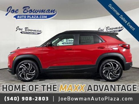 New 2026 Chevrolet TrailBlazer RS w/ Convenience Package AWD/4WD image 1