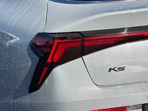 Used 2025 Kia K5 GT-Line w/ GT-Line Premium Package image 25