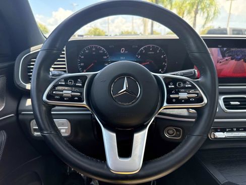 Certified 2023 Mercedes-Benz GLS 450 4MATIC image 31