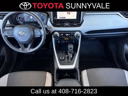 Certified 2025 Toyota RAV4 XLE AWD/4WD image 5