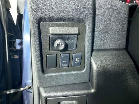 Used 2014 Nissan Rogue S image 10