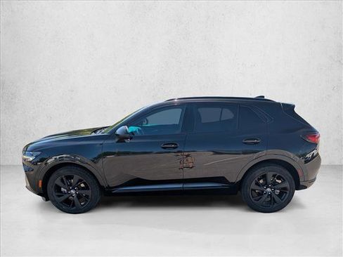 Used 2022 Buick Envision Essence w/ Sport Touring Package FWD image 8