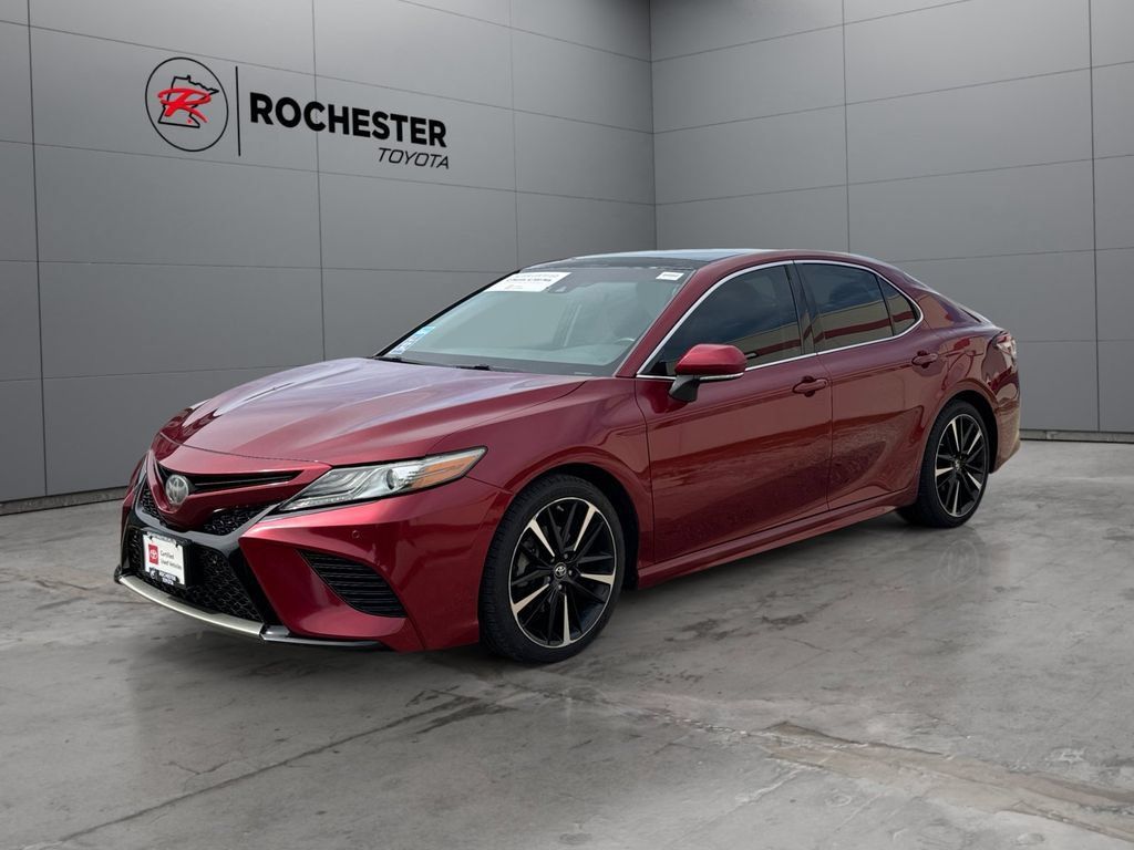 Certified 2018 Toyota Camry XSE FWD image 7