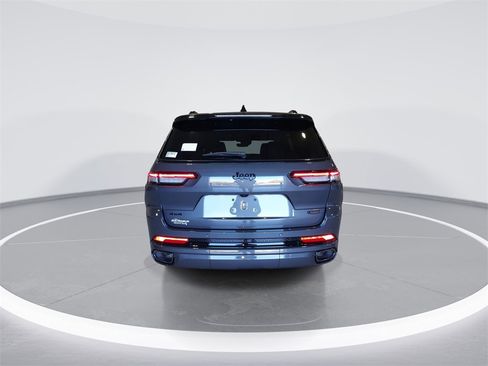 New 2025 Jeep Grand Cherokee L Summit image 7