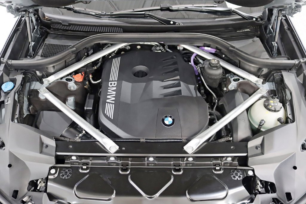 Used 2026 BMW X7 xDrive40i w/ M Sport Package AWD/4WD image 46