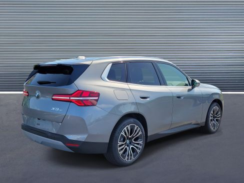 New 2026 BMW X3 xDrive30 w/ Premium Package AWD/4WD image 3