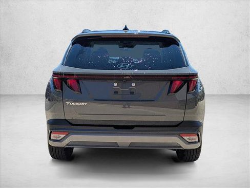 Used 2026 Hyundai Tucson SEL FWD image 8