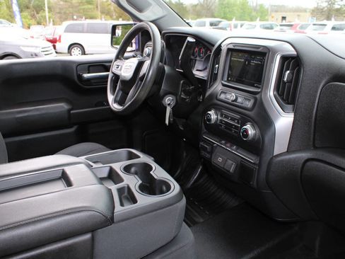 Used 2019 GMC Sierra 1500 4x4 Crew Cab w/ Convenience Package image 12