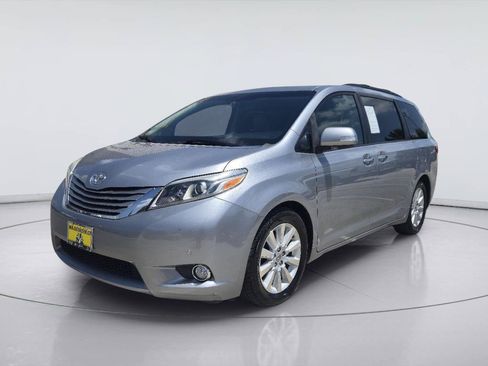 Used 2015 Toyota Sienna Limited FWD image 1