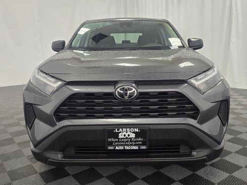 Used 2025 Toyota RAV4 LE image 9