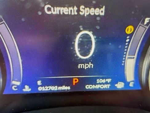 Used 2023 Acura TLX w/ Technology Package FWD image 5