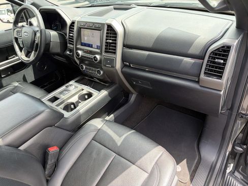 Used 2020 Ford Expedition XLT w/ Equipment Group 202A RWD image 27