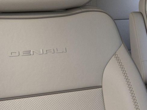 New 2026 GMC Yukon Denali AWD/4WD image 21