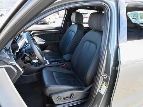 Certified 2025 Audi Q3 2.0T Premium Plus w/ Premium Plus Package image 16