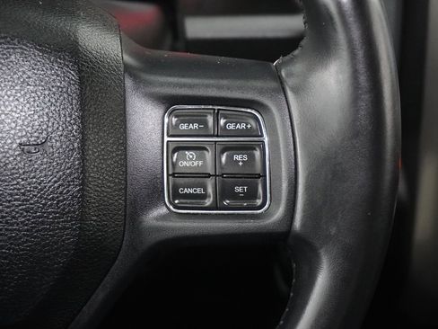 Used 2019 RAM 1500 Lone Star image 21