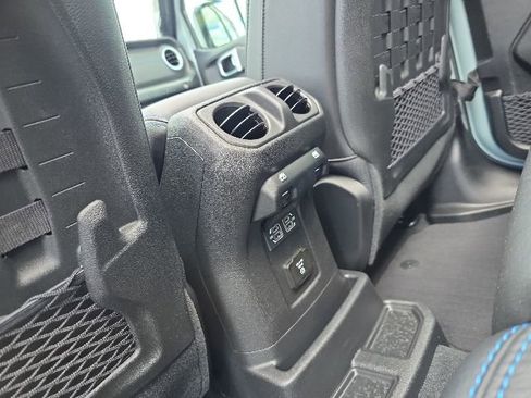 Used 2023 Jeep Wrangler Unlimited Rubicon 4xe w/ Steel Bumper Group AWD/4WD image 41