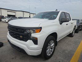 Used 2022 Chevrolet Silverado 1500 Custom AWD/4WD image 1