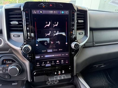 New 2026 RAM 1500 Big Horn AWD/4WD image 13