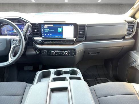 Certified 2025 Chevrolet Silverado 1500 RST image 3