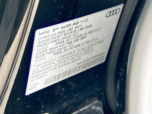 Used 2023 Audi Q8 Premium Plus image 43