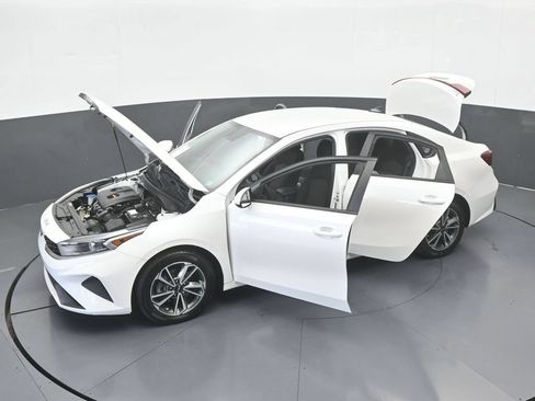Used 2023 Kia Forte LXS FWD image 58