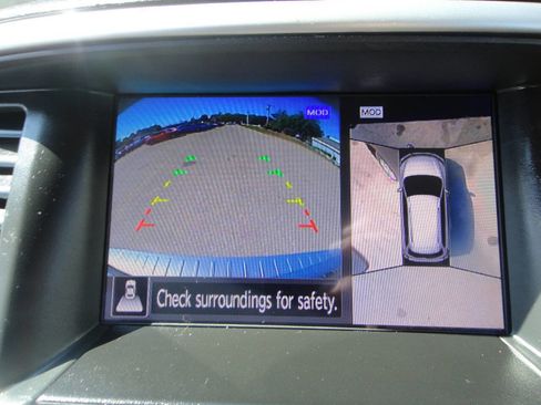 Used 2018 Nissan Pathfinder SL w/ SL Premium Package image 10