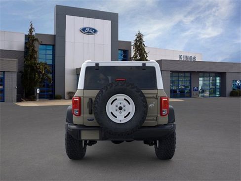 New 2026 Ford Bronco Heritage Edition image 5