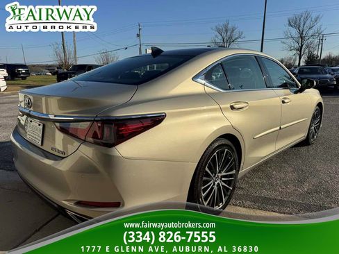 Used 2023 Lexus ES 350 w/ Premium Package image 6