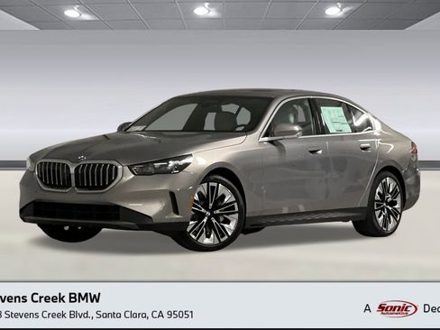 New 2026 BMW 530i image 1