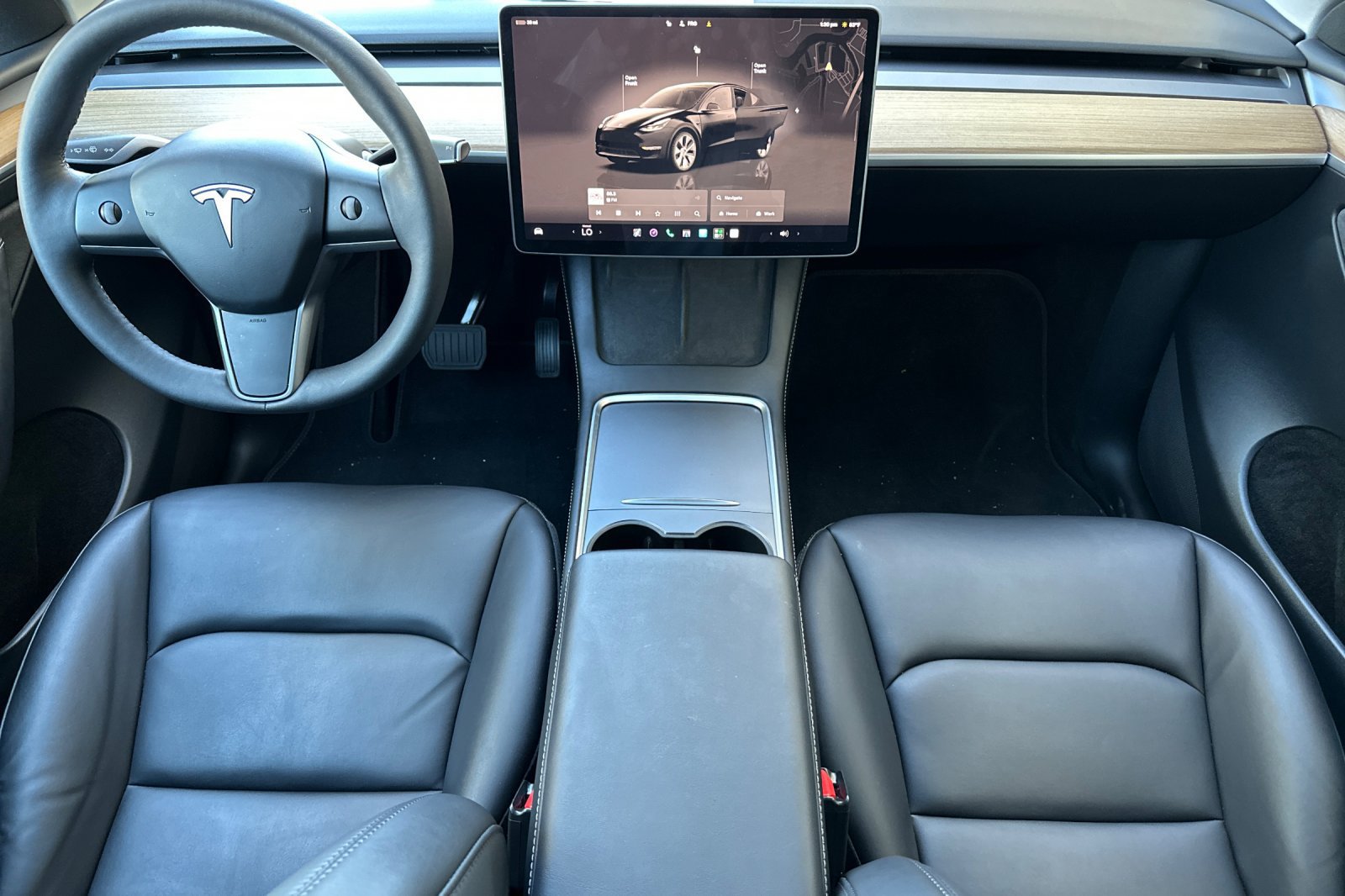 Used 2024 Tesla Model Y Long Range AWD/4WD image 13