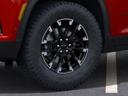 New 2026 Chevrolet Traverse Z71 image 9