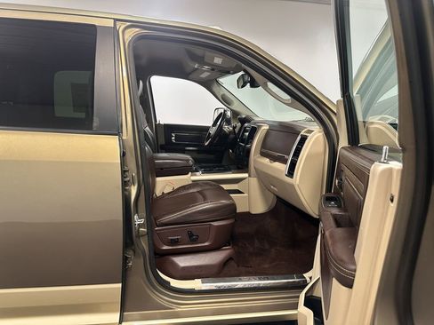 Used 2015 RAM 3500 Laramie Longhorn image 86