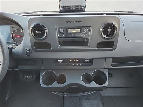 New 2025 Mercedes-Benz Sprinter 2500 image 13