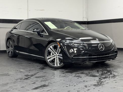 Certified 2022 Mercedes-Benz EQS 450+ Sedan image 2