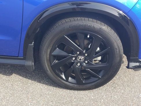 Used 2021 Honda HR-V Sport image 11