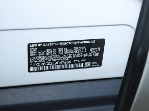 Used 2020 BMW X5 xDrive40i w/ Premium Package AWD/4WD image 25