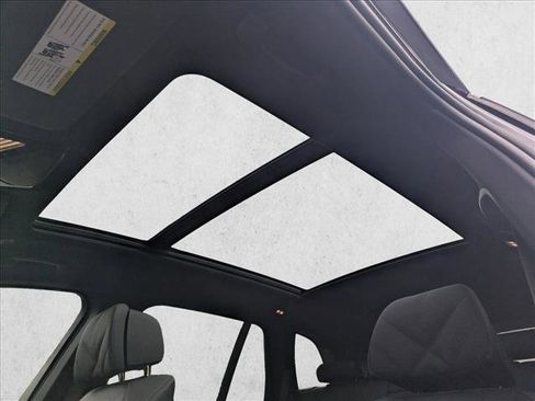 New 2026 BMW X5 xDrive40i w/ Climate Comfort Package image 15