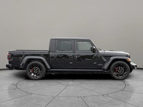 Used 2021 Jeep Gladiator Overland AWD/4WD image 8