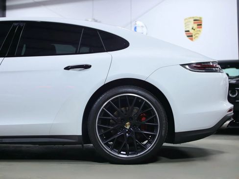 Used 2017 Porsche Panamera 4 image 20