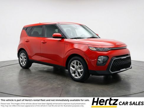 Used 2025 Kia Soul LX w/ LX Technology Package image 1