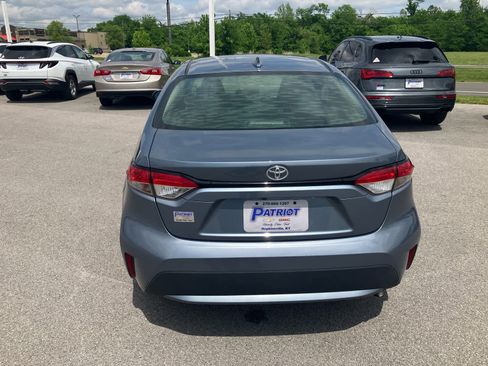 Used 2021 Toyota Corolla LE FWD image 6