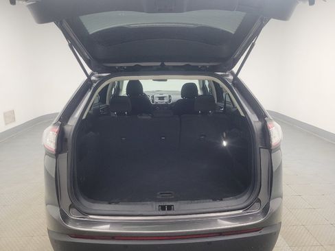 Used 2017 Ford Edge SEL FWD image 29
