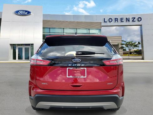 Used 2024 Ford Edge SEL w/ Convenience Package AWD/4WD image 6