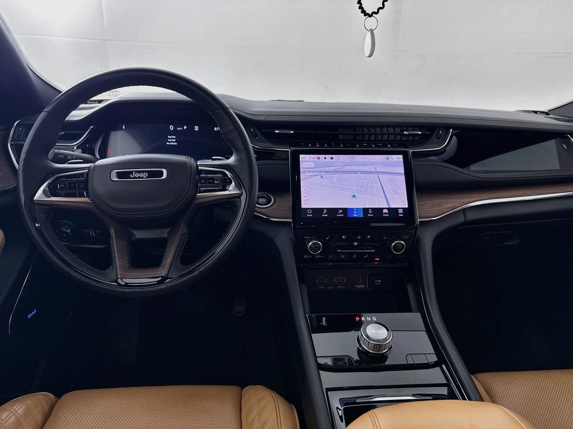 Used 2023 Jeep Grand Cherokee Summit w/ Luxury Tech Group V RWD image 25