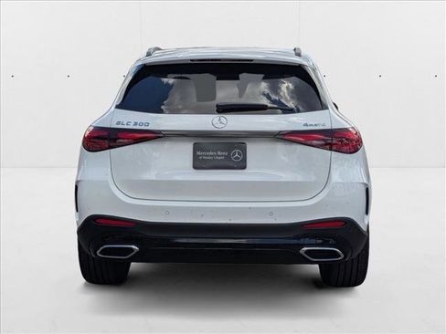 New 2026 Mercedes-Benz GLC 300 4MATIC image 7