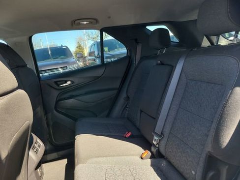 Certified 2024 Chevrolet Equinox LT image 9