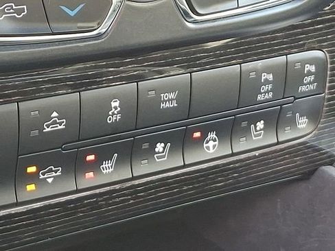 Used 2017 RAM 1500 Limited image 30