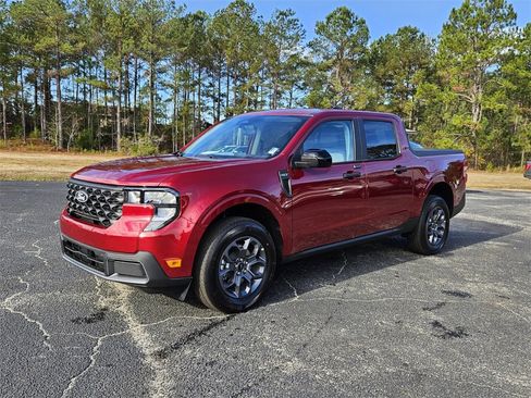 New 2025 Ford Maverick XLT w/ Equipment Group 301A image 3