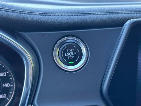 Used 2020 Chevrolet Blazer LT image 33