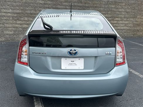Used 2014 Toyota Prius Two image 6